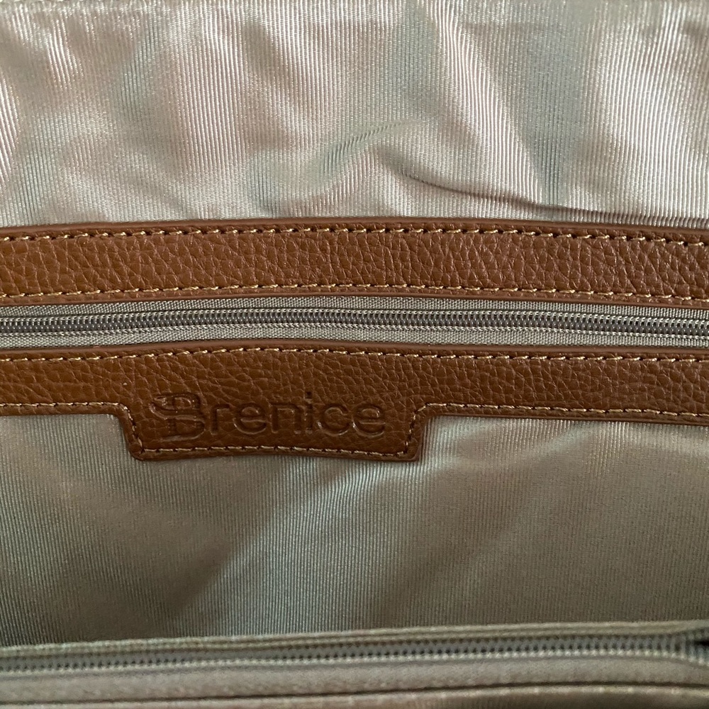 Ex- Large Leather Bag - image 2